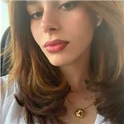 Sería una profesora de inglés genial, ya que estudio Filología Inglesa y tengo muy buena conexión con los niños.